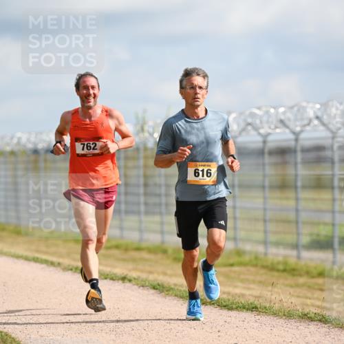 14.09.2025 - Airport Race Dr. Thomas Lammeyer http://msf.ph/oto/8861052 14.09.2025 11:54:19 Laufen 762, 616 meine-sportfotos.de