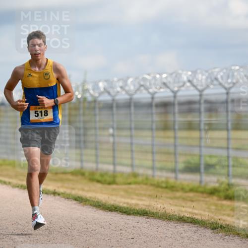 14.09.2025 - Airport Race Dr. Thomas Lammeyer http://msf.ph/oto/8861070 14.09.2025 11:54:23 Laufen 850, 518 meine-sportfotos.de
