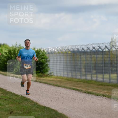 14.09.2025 - Airport Race Dr. Thomas Lammeyer http://msf.ph/oto/8861096 14.09.2025 11:54:30 Laufen 4047, 2054 meine-sportfotos.de