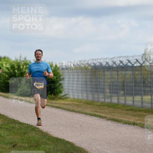 14.09.2025 - Airport Race Dr. Thomas Lammeyer http://msf.ph/oto/8861098 14.09.2025 11:54:30 Laufen 2054 meine-sportfotos.de
