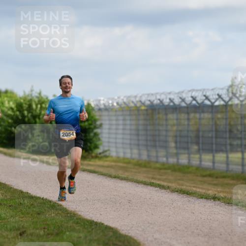 14.09.2025 - Airport Race Dr. Thomas Lammeyer http://msf.ph/oto/8861099 14.09.2025 11:54:30 Laufen 2054 meine-sportfotos.de