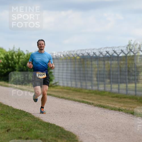 14.09.2025 - Airport Race Dr. Thomas Lammeyer http://msf.ph/oto/8861101 14.09.2025 11:54:31 Laufen 401, 2054 meine-sportfotos.de