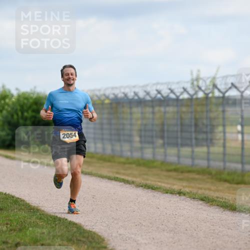 14.09.2025 - Airport Race Dr. Thomas Lammeyer http://msf.ph/oto/8861106 14.09.2025 11:54:31 Laufen 2054 meine-sportfotos.de