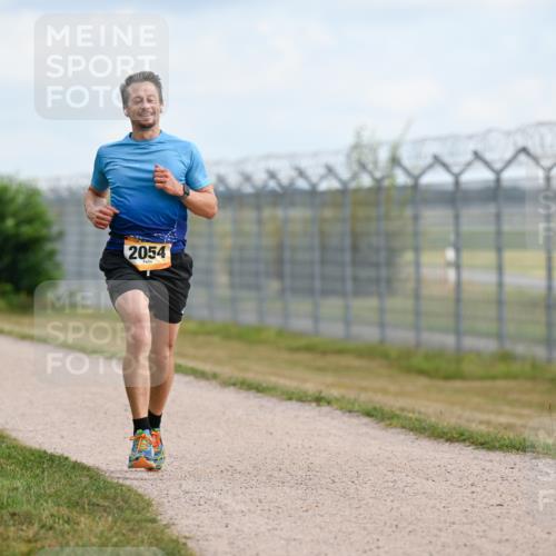 14.09.2025 - Airport Race Dr. Thomas Lammeyer http://msf.ph/oto/8861112 14.09.2025 11:54:32 Laufen 2054 meine-sportfotos.de