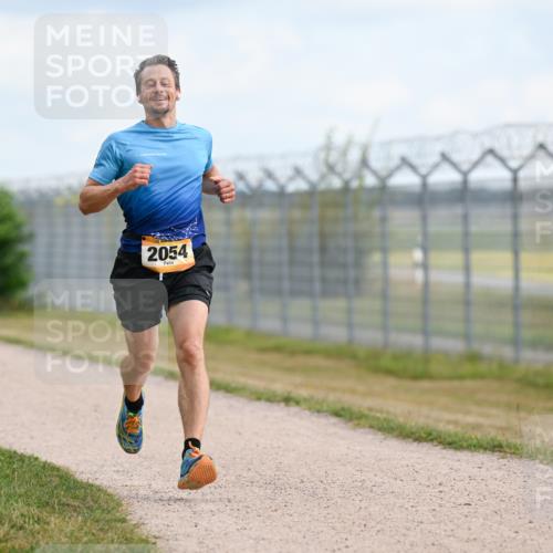 14.09.2025 - Airport Race Dr. Thomas Lammeyer http://msf.ph/oto/8861115 14.09.2025 11:54:33 Laufen 2054 meine-sportfotos.de