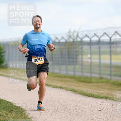 14.09.2025 - Airport Race Dr. Thomas Lammeyer http://msf.ph/oto/8861116 14.09.2025 11:54:33 Laufen 2054 meine-sportfotos.de