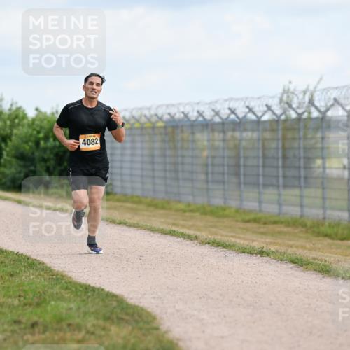 14.09.2025 - Airport Race Dr. Thomas Lammeyer http://msf.ph/oto/8861120 14.09.2025 11:54:35 Laufen 4082 meine-sportfotos.de
