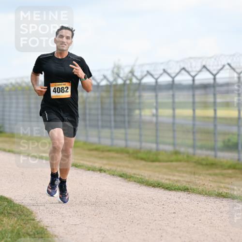 14.09.2025 - Airport Race Dr. Thomas Lammeyer http://msf.ph/oto/8861136 14.09.2025 11:54:37 Laufen 4082 meine-sportfotos.de