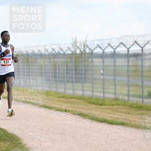 14.09.2025 - Airport Race Dr. Thomas Lammeyer http://msf.ph/oto/8861142 14.09.2025 11:54:54 Laufen 131 meine-sportfotos.de