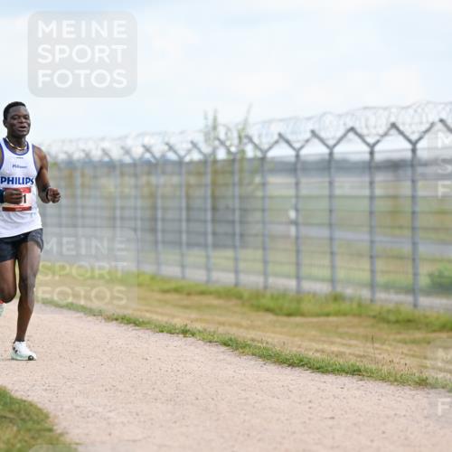 14.09.2025 - Airport Race Dr. Thomas Lammeyer http://msf.ph/oto/8861143 14.09.2025 11:54:54 Laufen  meine-sportfotos.de