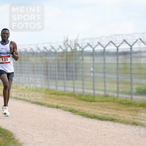 14.09.2025 - Airport Race Dr. Thomas Lammeyer http://msf.ph/oto/8861144 14.09.2025 11:54:54 Laufen 131 meine-sportfotos.de