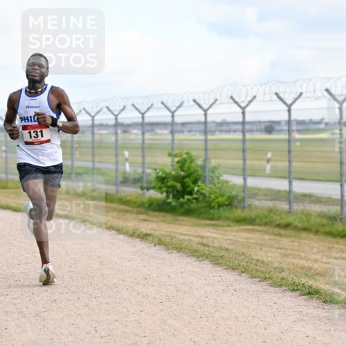 14.09.2025 - Airport Race Dr. Thomas Lammeyer http://msf.ph/oto/8861166 14.09.2025 11:54:57 Laufen 131 meine-sportfotos.de