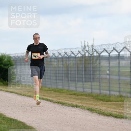 14.09.2025 - Airport Race Dr. Thomas Lammeyer http://msf.ph/oto/8861197 14.09.2025 11:55:32 Laufen 620 meine-sportfotos.de