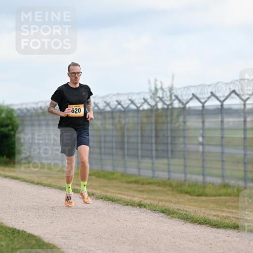 14.09.2025 - Airport Race Dr. Thomas Lammeyer http://msf.ph/oto/8861199 14.09.2025 11:55:33 Laufen 620 meine-sportfotos.de