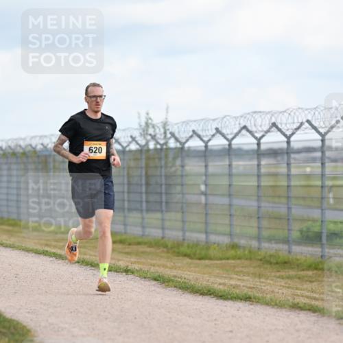 14.09.2025 - Airport Race Dr. Thomas Lammeyer http://msf.ph/oto/8861205 14.09.2025 11:55:33 Laufen 620 meine-sportfotos.de
