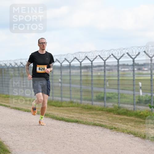14.09.2025 - Airport Race Dr. Thomas Lammeyer http://msf.ph/oto/8861211 14.09.2025 11:55:34 Laufen 620 meine-sportfotos.de