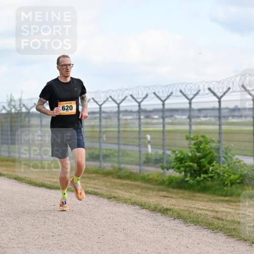 14.09.2025 - Airport Race Dr. Thomas Lammeyer http://msf.ph/oto/8861219 14.09.2025 11:55:35 Laufen 620 meine-sportfotos.de