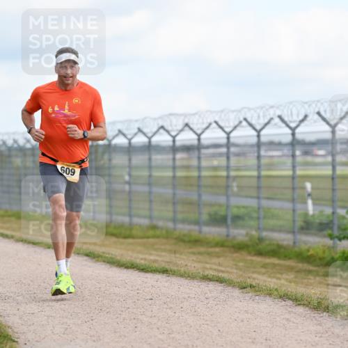 14.09.2025 - Airport Race Dr. Thomas Lammeyer http://msf.ph/oto/8861231 14.09.2025 11:55:41 Laufen 609 meine-sportfotos.de