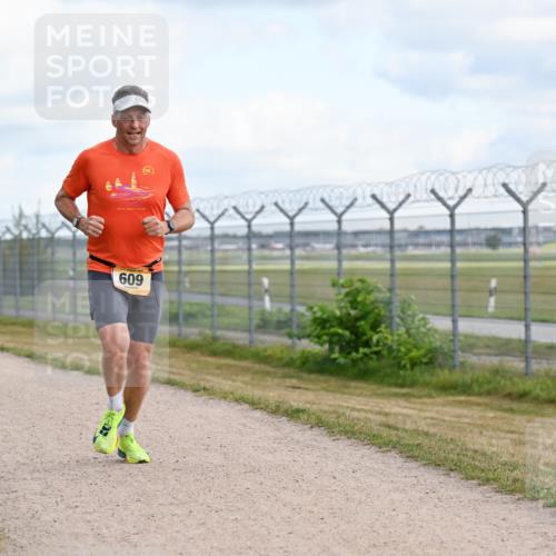 14.09.2025 - Airport Race Dr. Thomas Lammeyer http://msf.ph/oto/8861241 14.09.2025 11:55:43 Laufen 609 meine-sportfotos.de
