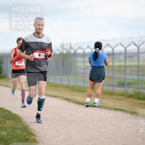 14.09.2025 - Airport Race Dr. Thomas Lammeyer http://msf.ph/oto/8861293 14.09.2025 11:56:24 Laufen 844, 4 meine-sportfotos.de