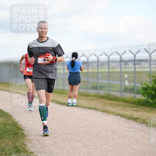 14.09.2025 - Airport Race Dr. Thomas Lammeyer http://msf.ph/oto/8861300 14.09.2025 11:56:25 Laufen 84 meine-sportfotos.de
