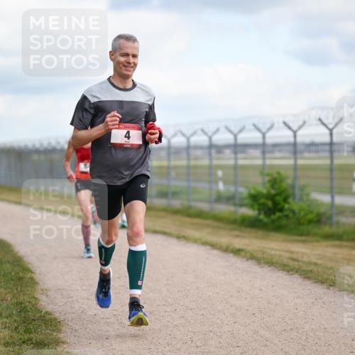 14.09.2025 - Airport Race Dr. Thomas Lammeyer http://msf.ph/oto/8861307 14.09.2025 11:56:26 Laufen 4 meine-sportfotos.de