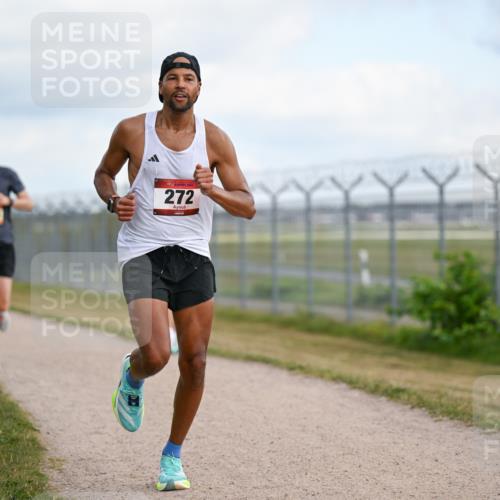 14.09.2025 - Airport Race Dr. Thomas Lammeyer http://msf.ph/oto/8861318 14.09.2025 11:56:30 Laufen 272 meine-sportfotos.de
