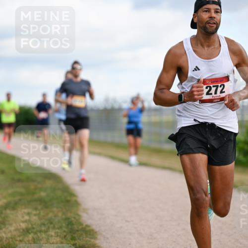 14.09.2025 - Airport Race Dr. Thomas Lammeyer http://msf.ph/oto/8861320 14.09.2025 11:56:31 Laufen 272 meine-sportfotos.de