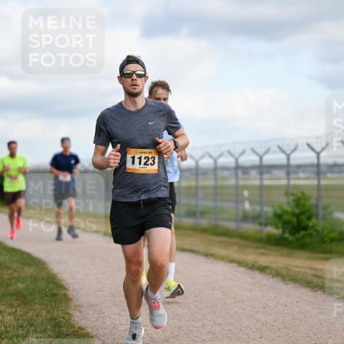 14.09.2025 - Airport Race Dr. Thomas Lammeyer http://msf.ph/oto/8861330 14.09.2025 11:56:33 Laufen 1123 meine-sportfotos.de