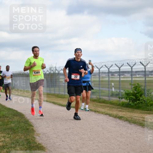 14.09.2025 - Airport Race Dr. Thomas Lammeyer http://msf.ph/oto/8861342 14.09.2025 11:56:35 Laufen 1265, 1401, 32 meine-sportfotos.de