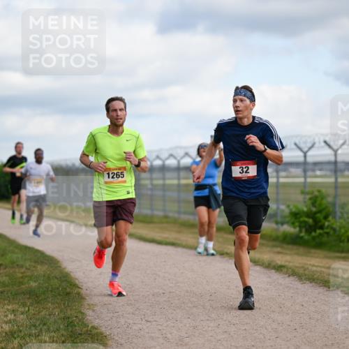 14.09.2025 - Airport Race Dr. Thomas Lammeyer http://msf.ph/oto/8861346 14.09.2025 11:56:36 Laufen 1265, 32 meine-sportfotos.de