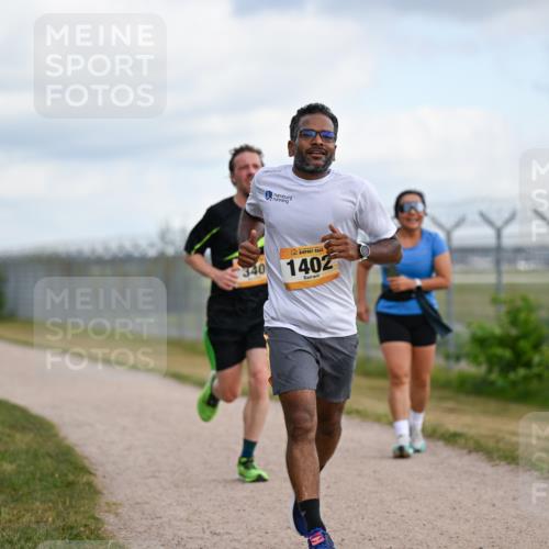 14.09.2025 - Airport Race Dr. Thomas Lammeyer http://msf.ph/oto/8861367 14.09.2025 11:56:40 Laufen 340, 1402 meine-sportfotos.de