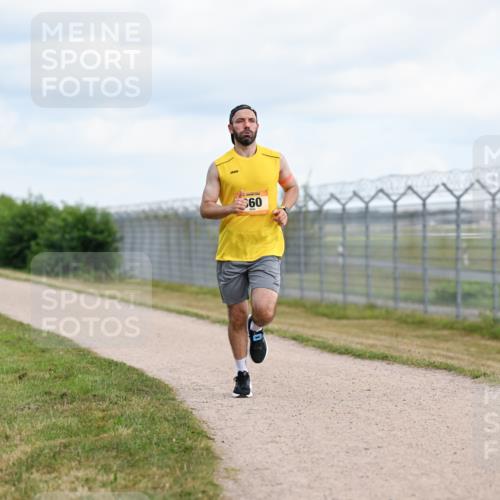 14.09.2025 - Airport Race Dr. Thomas Lammeyer http://msf.ph/oto/8861388 14.09.2025 11:57:05 Laufen 60 meine-sportfotos.de