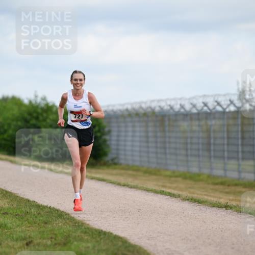 14.09.2025 - Airport Race Dr. Thomas Lammeyer http://msf.ph/oto/8861396 14.09.2025 11:57:09 Laufen 727 meine-sportfotos.de