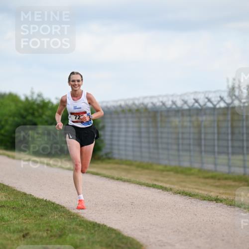 14.09.2025 - Airport Race Dr. Thomas Lammeyer http://msf.ph/oto/8861397 14.09.2025 11:57:09 Laufen 72 meine-sportfotos.de