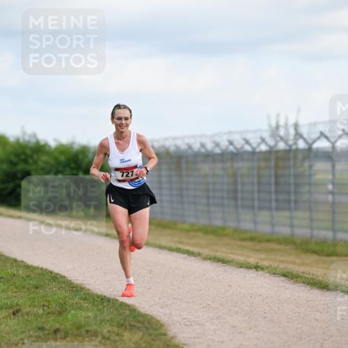 14.09.2025 - Airport Race Dr. Thomas Lammeyer http://msf.ph/oto/8861402 14.09.2025 11:57:10 Laufen 727 meine-sportfotos.de