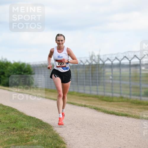 14.09.2025 - Airport Race Dr. Thomas Lammeyer http://msf.ph/oto/8861411 14.09.2025 11:57:11 Laufen 727 meine-sportfotos.de
