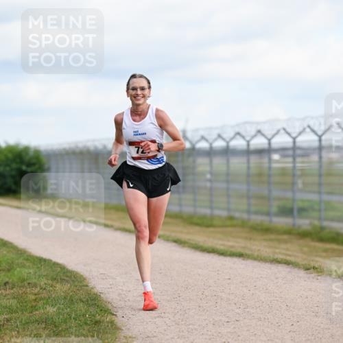 14.09.2025 - Airport Race Dr. Thomas Lammeyer http://msf.ph/oto/8861417 14.09.2025 11:57:12 Laufen 72 meine-sportfotos.de