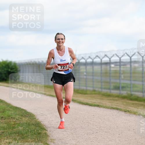 14.09.2025 - Airport Race Dr. Thomas Lammeyer http://msf.ph/oto/8861418 14.09.2025 11:57:12 Laufen 727 meine-sportfotos.de