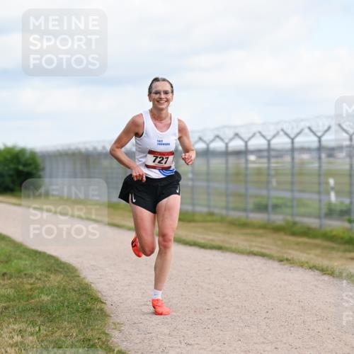 14.09.2025 - Airport Race Dr. Thomas Lammeyer http://msf.ph/oto/8861420 14.09.2025 11:57:12 Laufen 727 meine-sportfotos.de