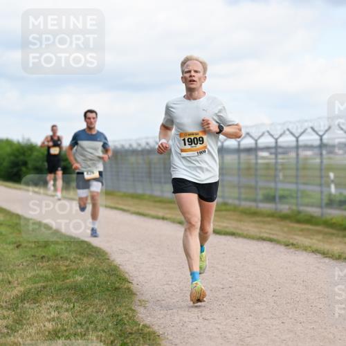 14.09.2025 - Airport Race Dr. Thomas Lammeyer http://msf.ph/oto/8861452 14.09.2025 11:57:19 Laufen 1909, 1909 meine-sportfotos.de