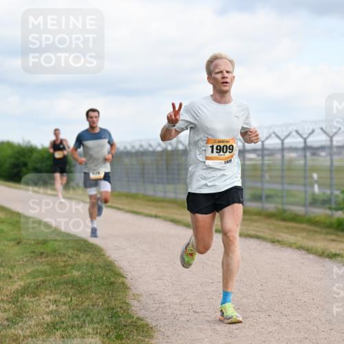 14.09.2025 - Airport Race Dr. Thomas Lammeyer http://msf.ph/oto/8861455 14.09.2025 11:57:19 Laufen 1909, 1909 meine-sportfotos.de