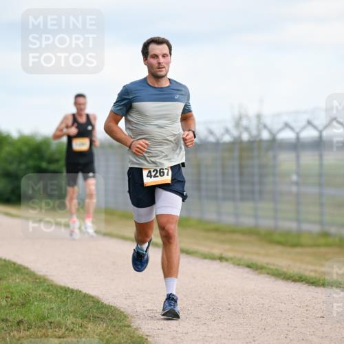 14.09.2025 - Airport Race Dr. Thomas Lammeyer http://msf.ph/oto/8861457 14.09.2025 11:57:20 Laufen 4267 meine-sportfotos.de