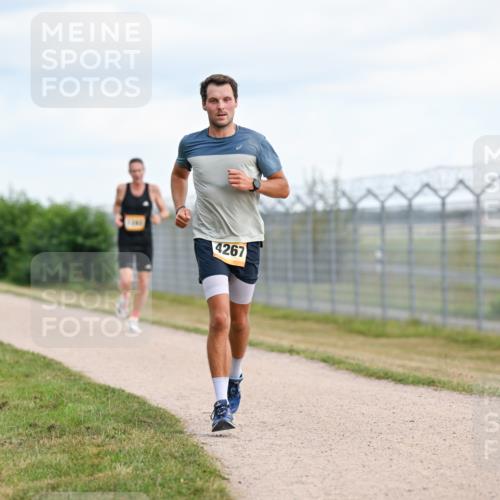 14.09.2025 - Airport Race Dr. Thomas Lammeyer http://msf.ph/oto/8861459 14.09.2025 11:57:20 Laufen 4267 meine-sportfotos.de