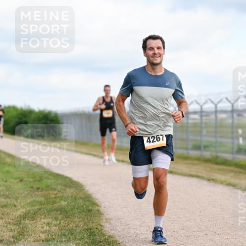 14.09.2025 - Airport Race Dr. Thomas Lammeyer http://msf.ph/oto/8861473 14.09.2025 11:57:22 Laufen 4267 meine-sportfotos.de