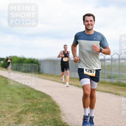 14.09.2025 - Airport Race Dr. Thomas Lammeyer http://msf.ph/oto/8861474 14.09.2025 11:57:22 Laufen 4267 meine-sportfotos.de
