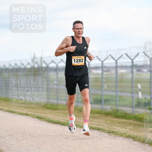 14.09.2025 - Airport Race Dr. Thomas Lammeyer http://msf.ph/oto/8861478 14.09.2025 11:57:24 Laufen 1282 meine-sportfotos.de