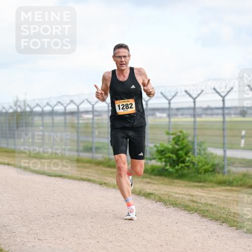 14.09.2025 - Airport Race Dr. Thomas Lammeyer http://msf.ph/oto/8861487 14.09.2025 11:57:26 Laufen 1282 meine-sportfotos.de