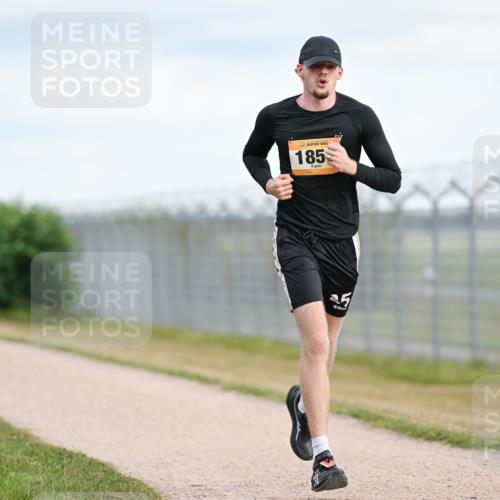 14.09.2025 - Airport Race Dr. Thomas Lammeyer http://msf.ph/oto/8861498 14.09.2025 11:57:33 Laufen 185, 35 meine-sportfotos.de