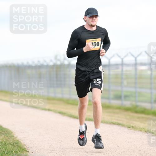 14.09.2025 - Airport Race Dr. Thomas Lammeyer http://msf.ph/oto/8861506 14.09.2025 11:57:34 Laufen 350, 25 meine-sportfotos.de